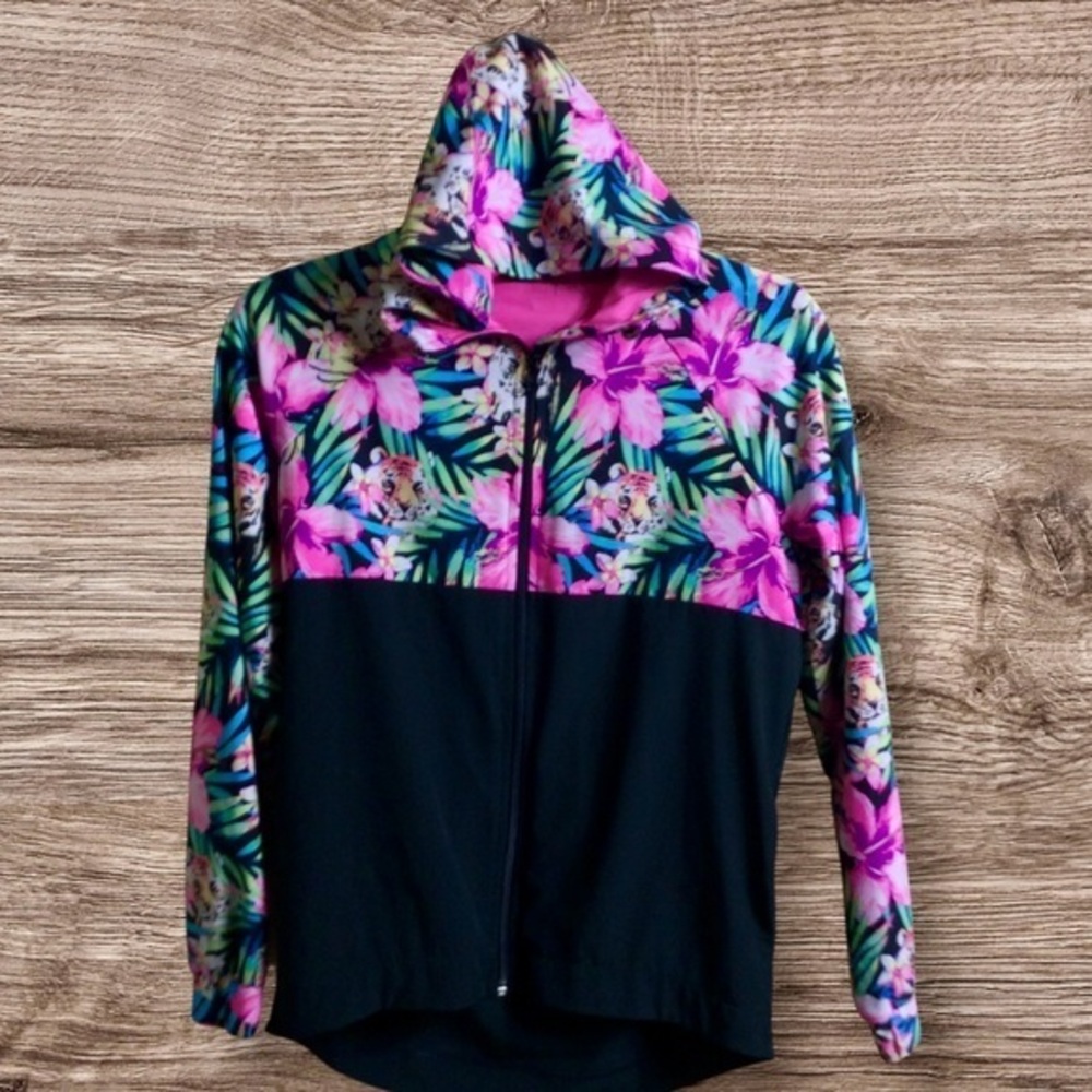 Avia, lightweight, pink and black tiger jungle jacket. XL.